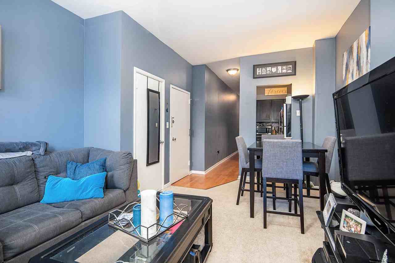 935 Park Avenue #3S - Photo 3 of 13