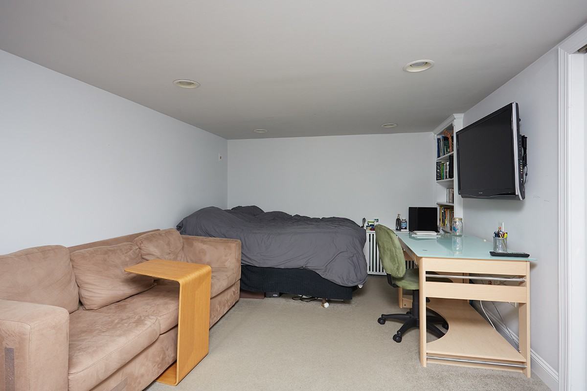 4518 14th Street Northwest #B - Photo 4 of 27