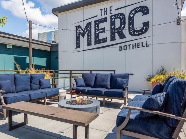 18120 102nd Ave Ne - Photo 5 of 38