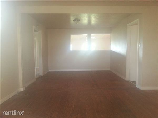 825 Galveston St - Photo 3 of 3