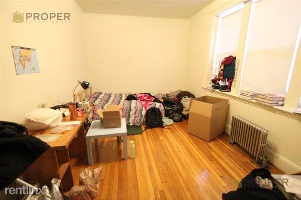 1820 Commonwealth Ave - Photo 3 of 7