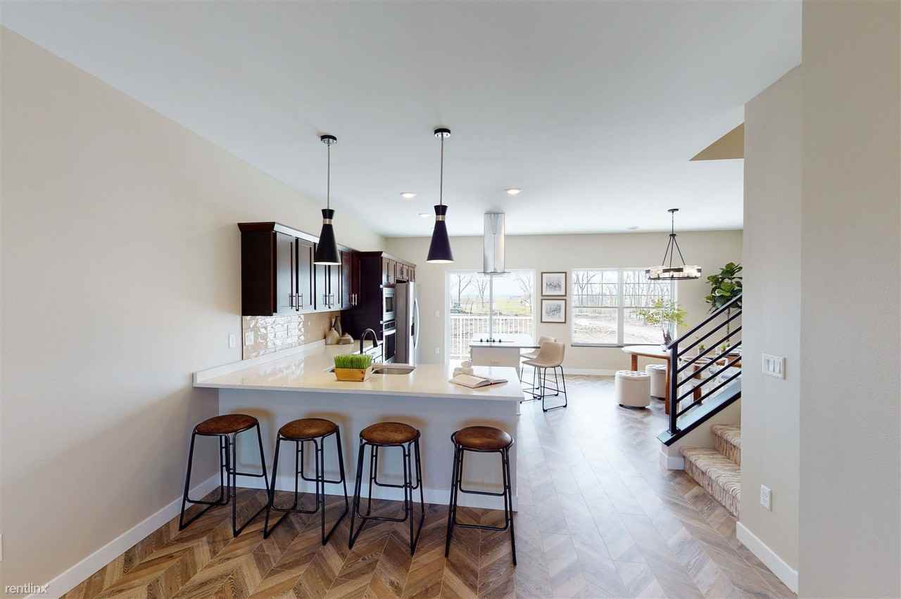 The Cove at MapleWood - Photo 2 of 25