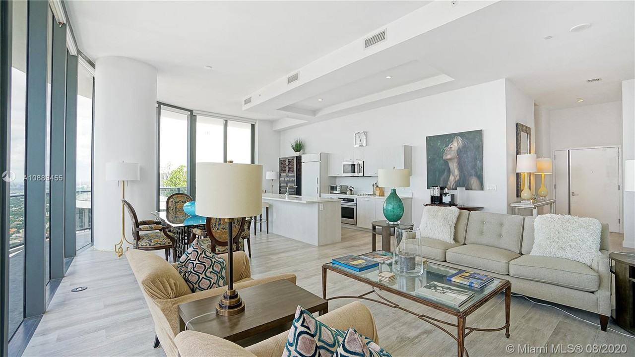 BRICKELL HEIGHTS EAST CON - Photo 3 of 18