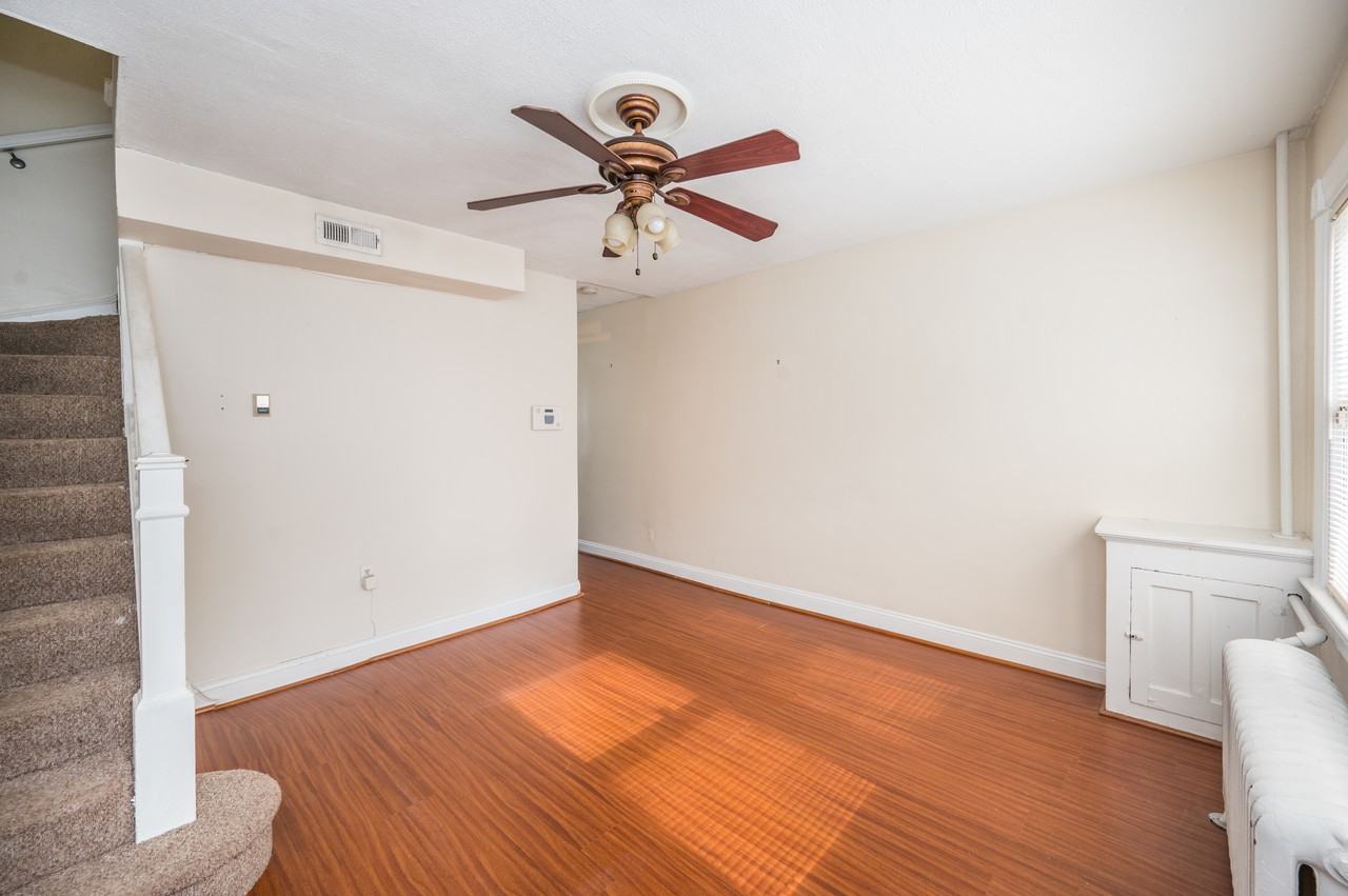 1159 3rd St Ne - Photo 2 of 22