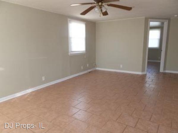 511 14th Ave - Photo 3 of 10