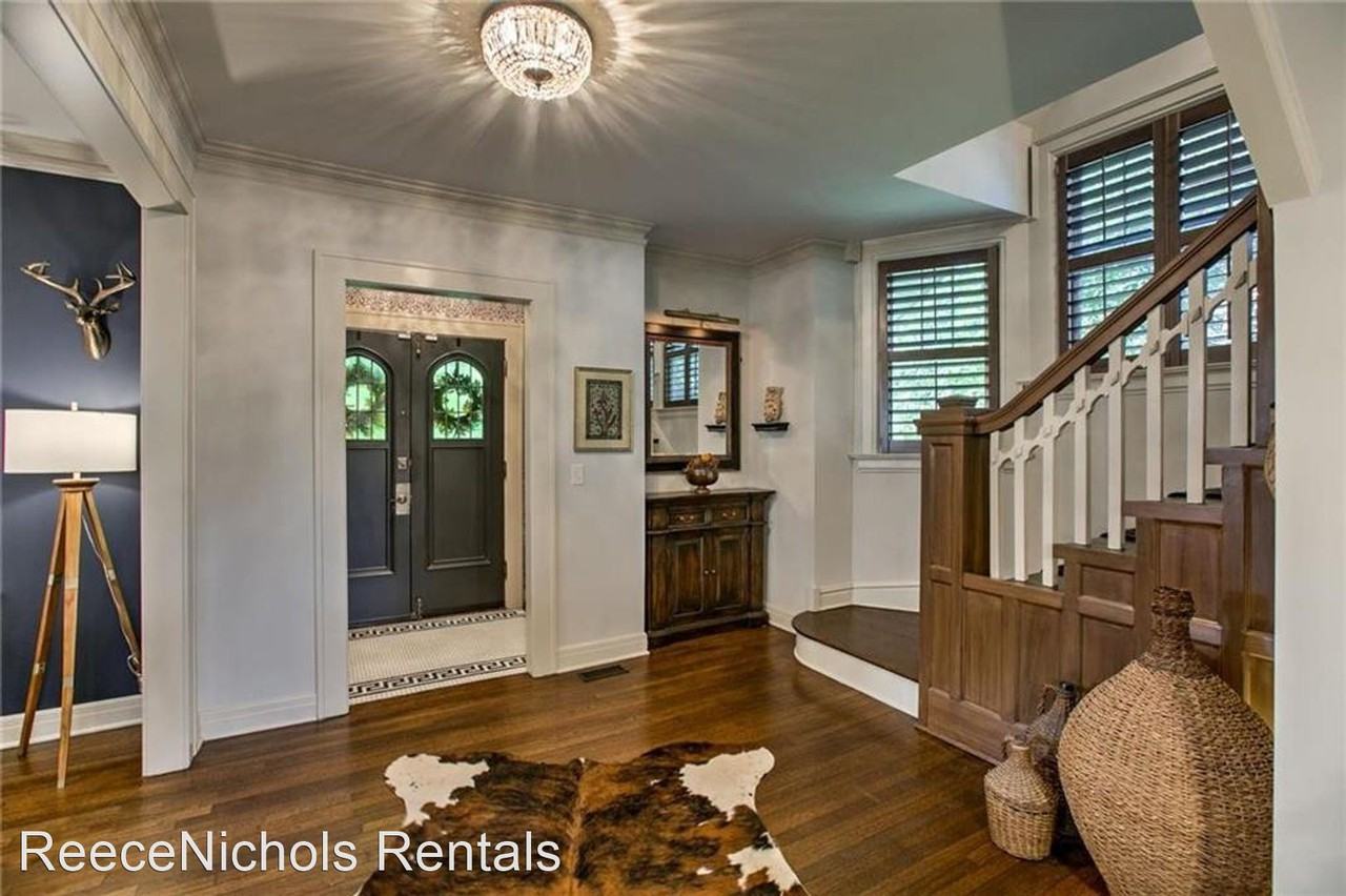 3827 Harrison Blvd - Photo 3 of 42