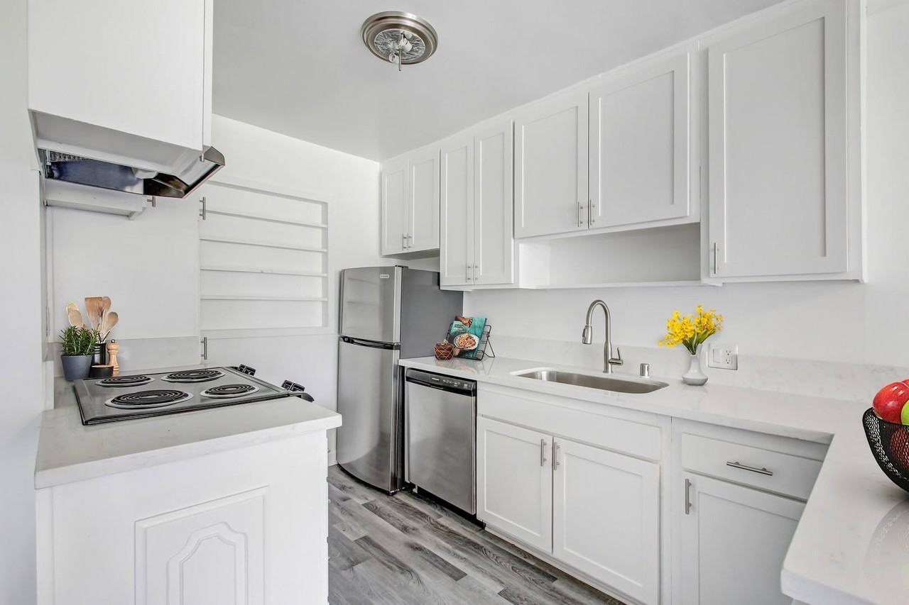 Veteran - Photo 5 of 83