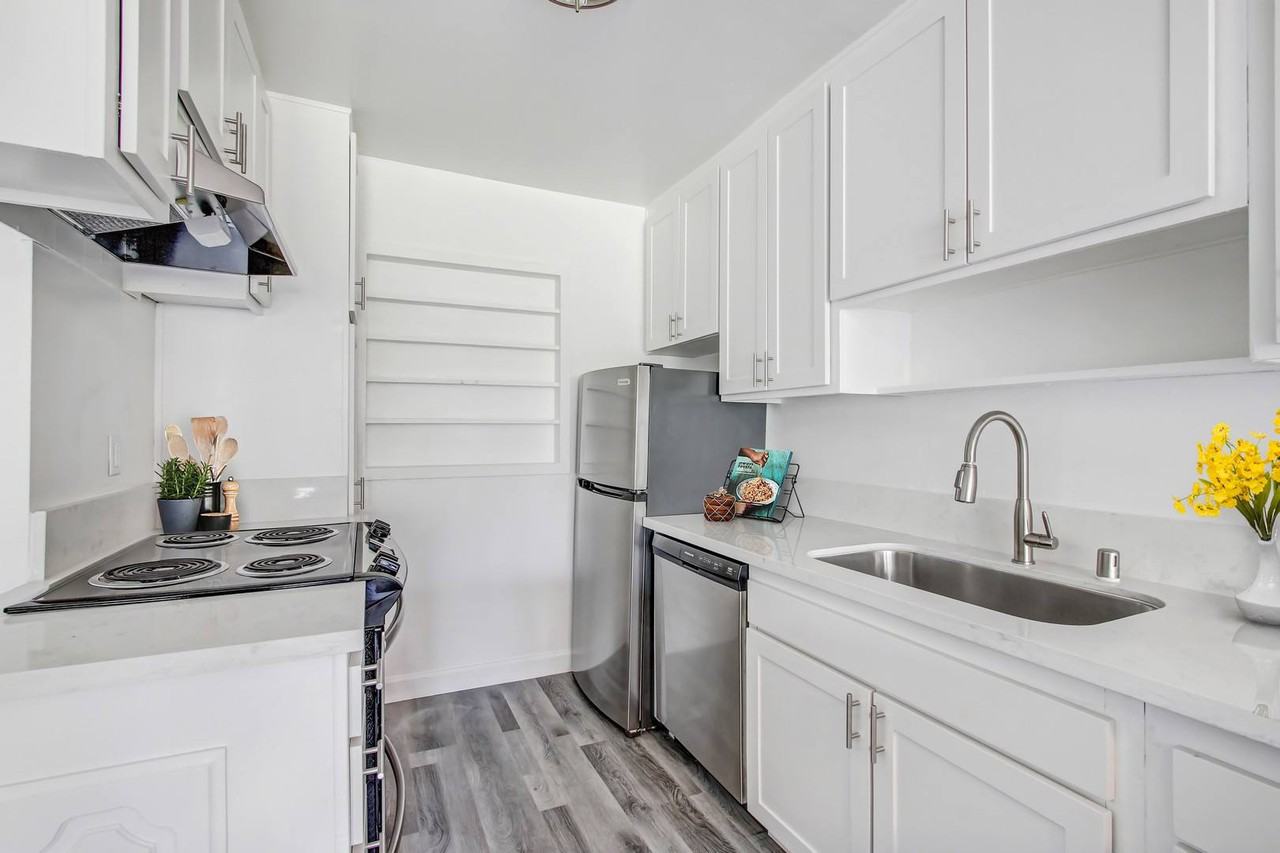 Veteran - Photo 7 of 83