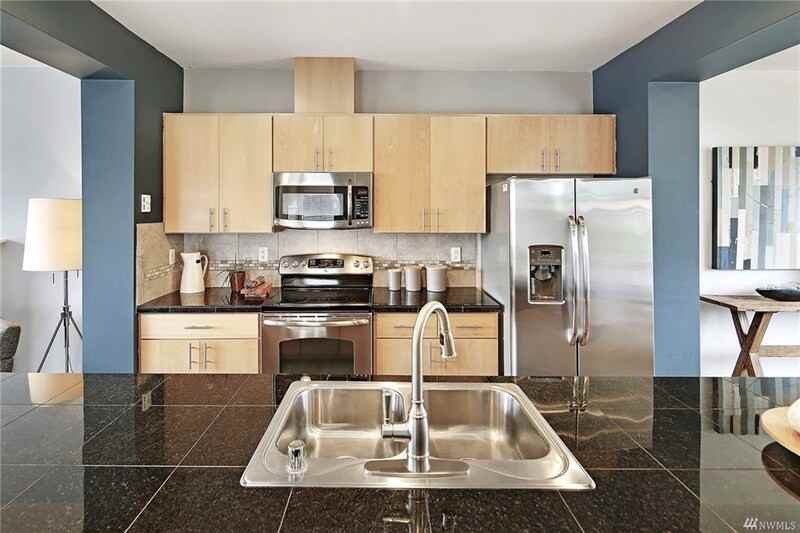 6510 29th Ave Sw - Photo 3 of 16