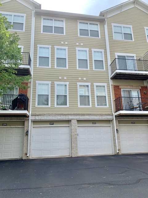 6595 Reserve Dr - Photo 3 of 32