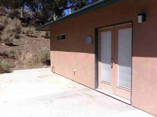 17400 Fabius Ct - Photo 2 of 12