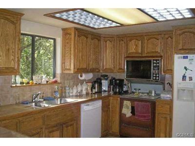 11140 Tabeaud Road - Photo 2 of 4