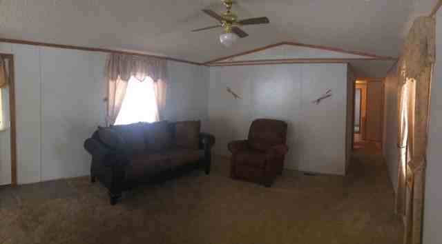 902 Gary St - Photo 2 of 5