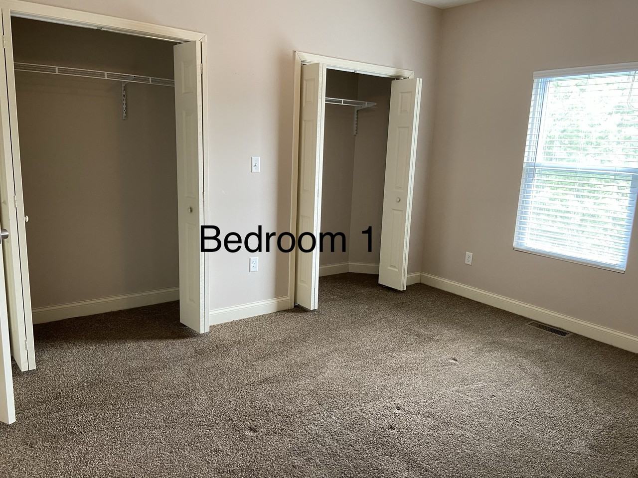 Unit with balcony - Photo 6 of 9