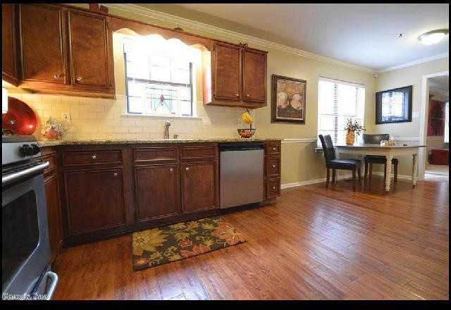 2105 Westport Loop - Photo 6 of 10