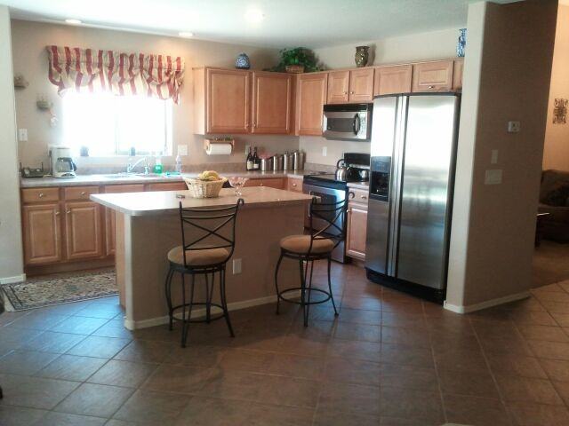 12346 W Turney Ave - Photo 3 of 10