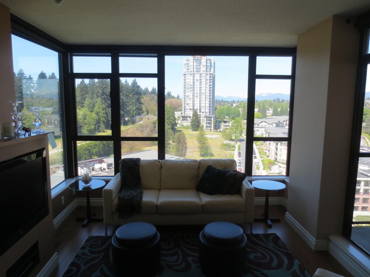 15 East Royal Avenue