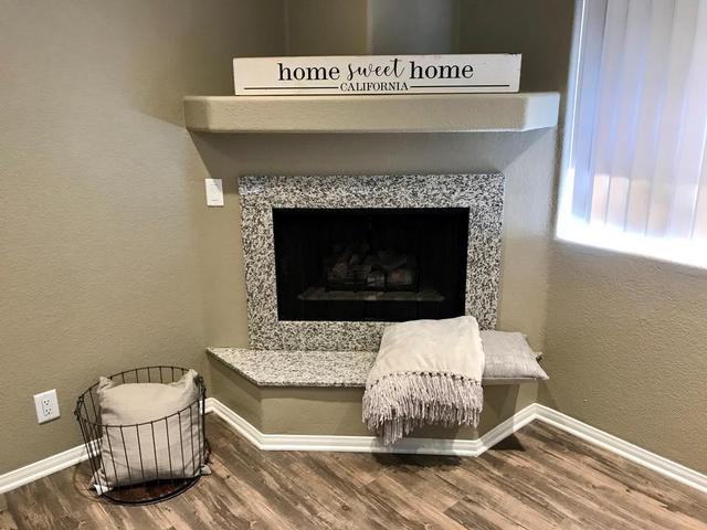 1380 Village Way - Photo 7 of 19