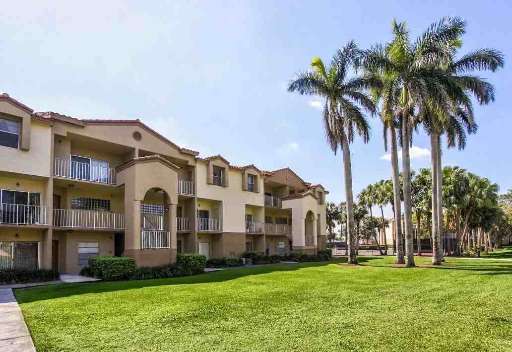 Waterford Landing - Photo 4 of 50