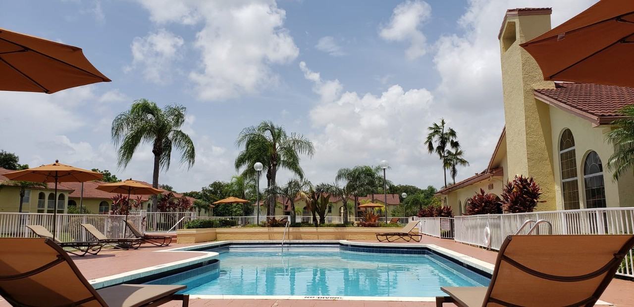 Pepper Cove - Photo 7 of 32