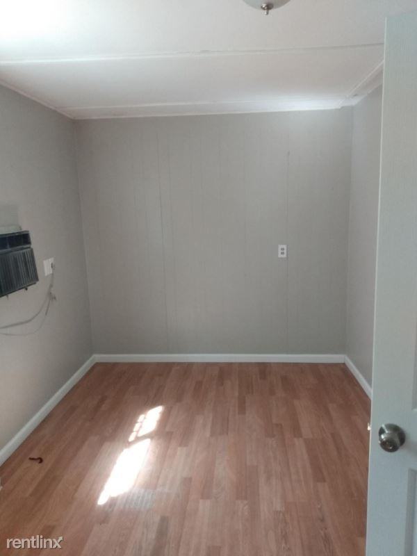 918 Henke St - Photo 2 of 16