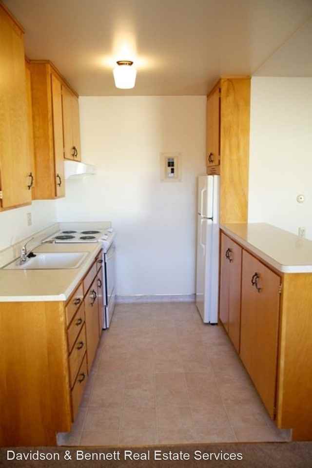 Beard and Montclair - Photo 3 of 5