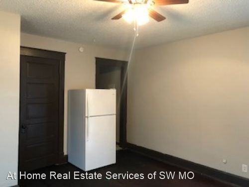 633 W State - Photo 3 of 7