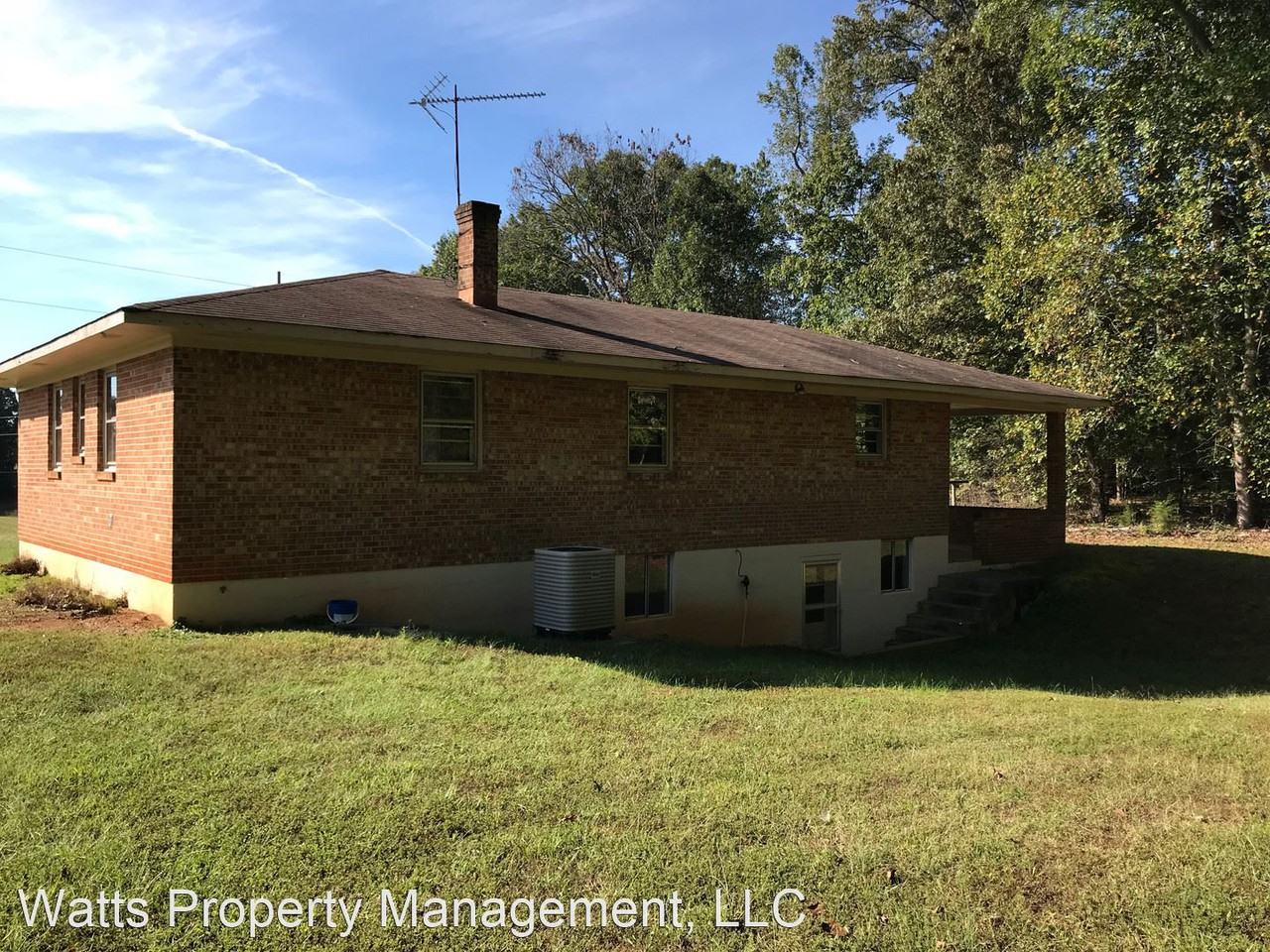 9421 Bear Creek Rd - Photo 2 of 6