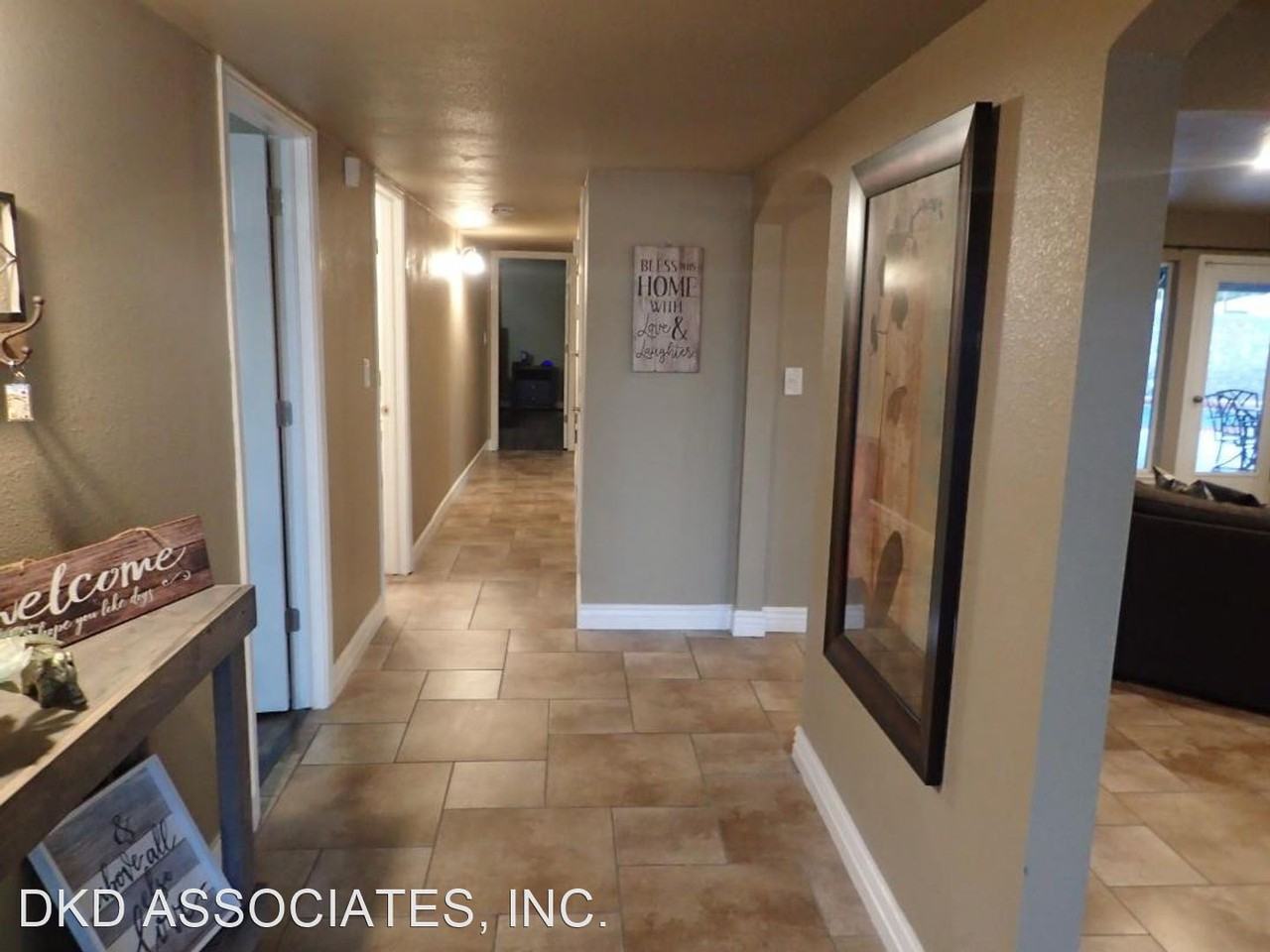 9213 Cosmos Ave - Photo 3 of 40