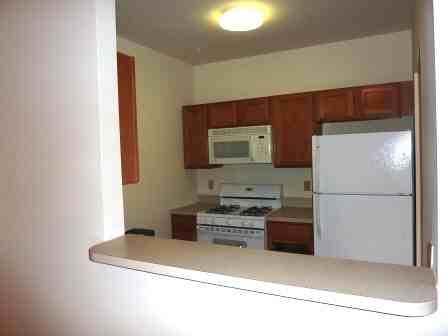 400 Jefferson St - Photo 3 of 4