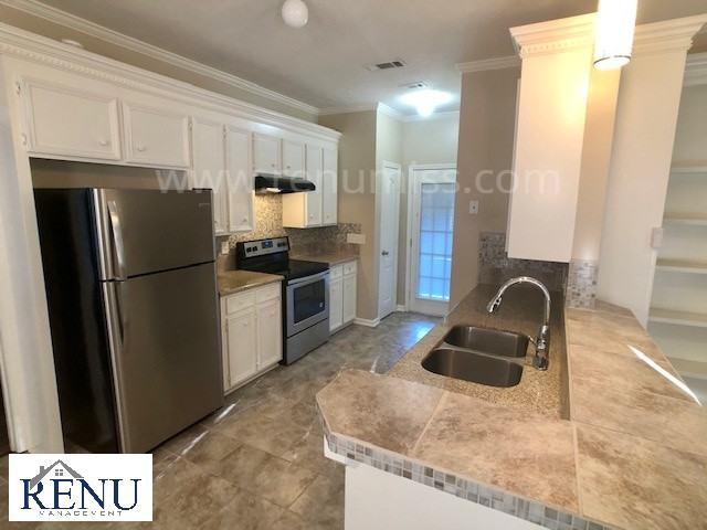 101 Honeysuckle Ln - Photo 2 of 9