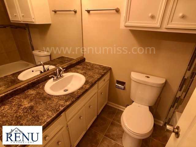 101 Honeysuckle Ln - Photo 3 of 9