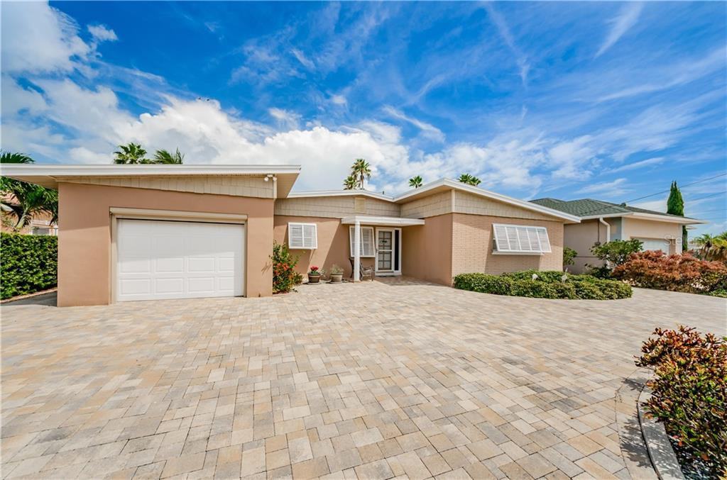 1983 W Vina Del Mar Blvd - Photo 2 of 50