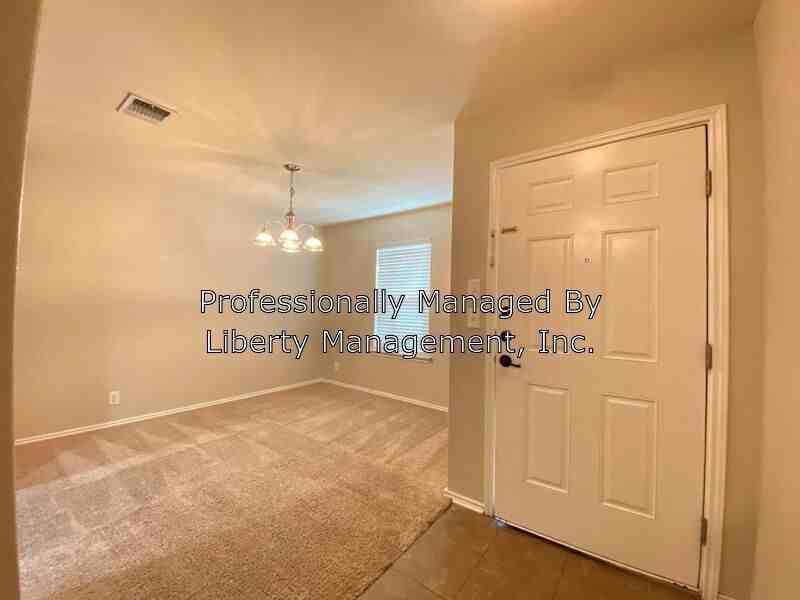 11523 N Peak - Photo 2 of 50