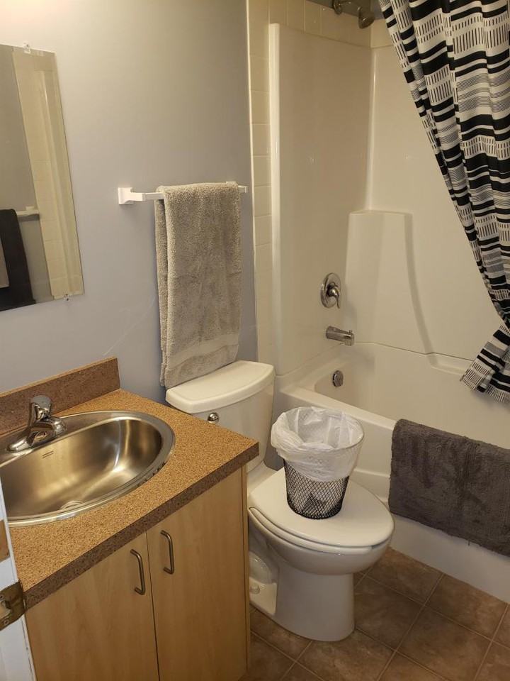 10609 102st - Photo 2 of 19