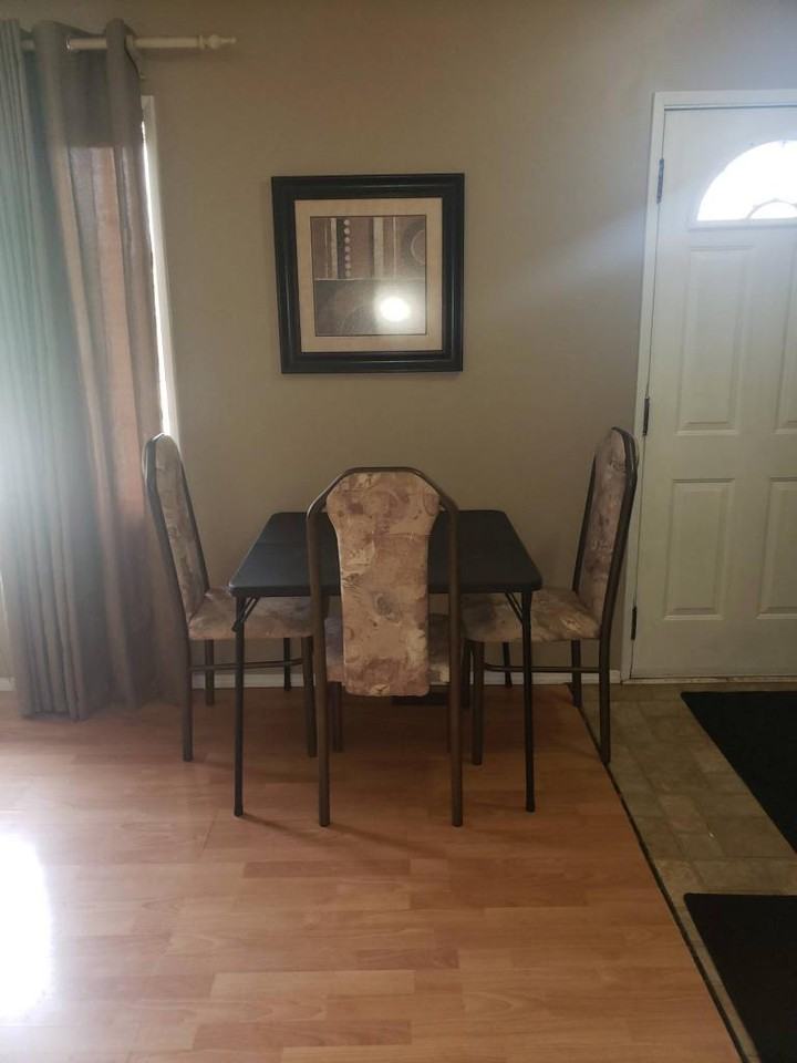 9223 101ave - Photo 3 of 11