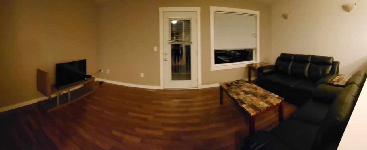 9230 93ave - Photo 3 of 9