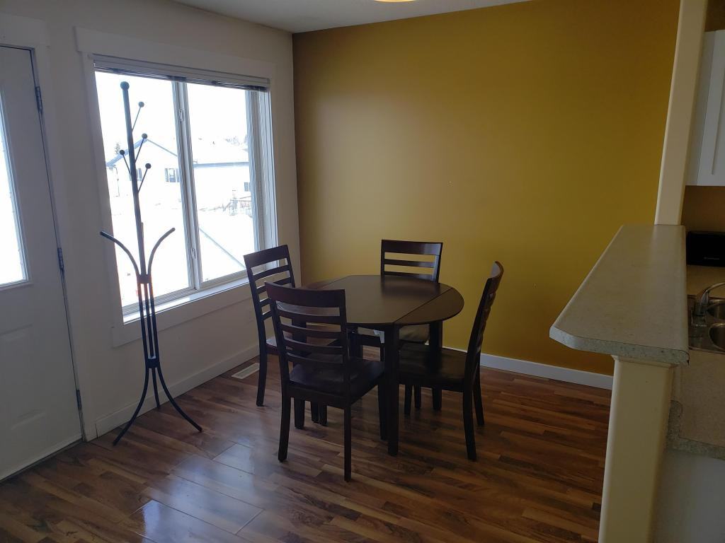 9302 93st - Photo 3 of 10