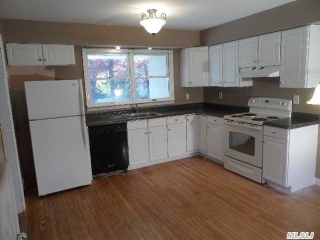 567 Johnson Ave - Photo 2 of 14