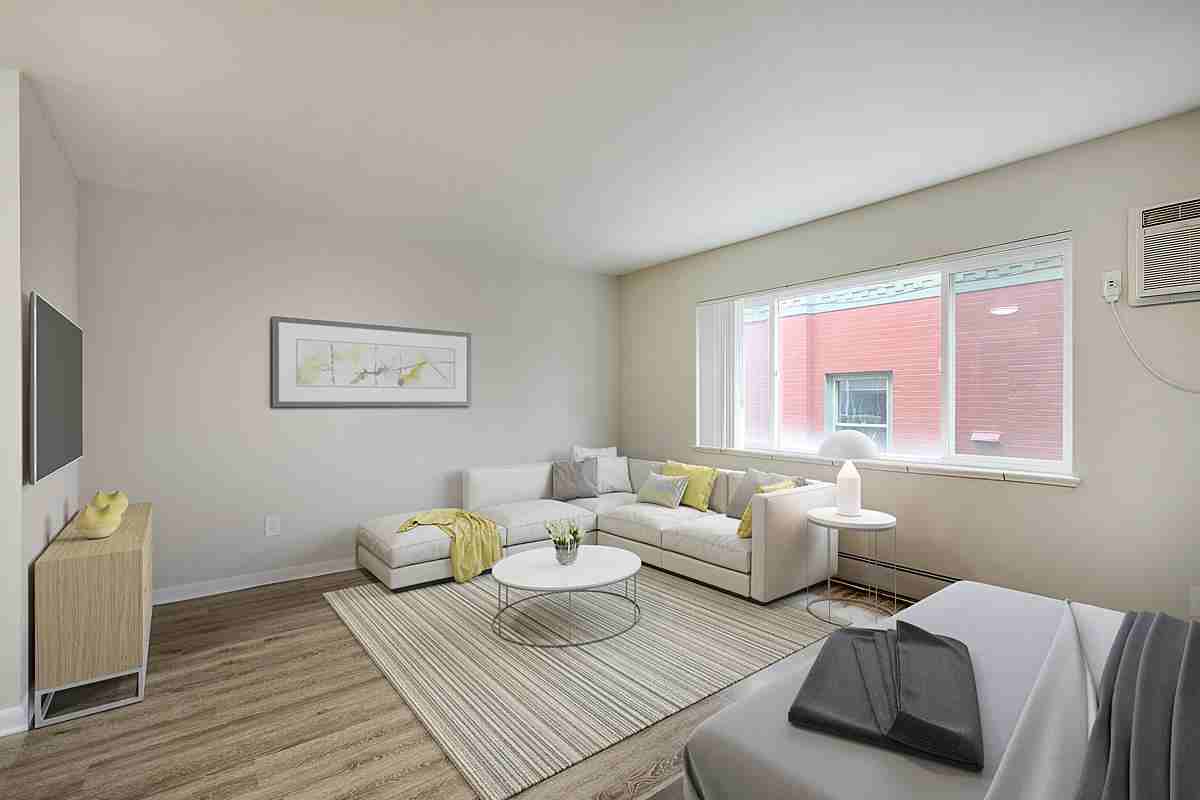 1362 St. Paul - Photo 3 of 7