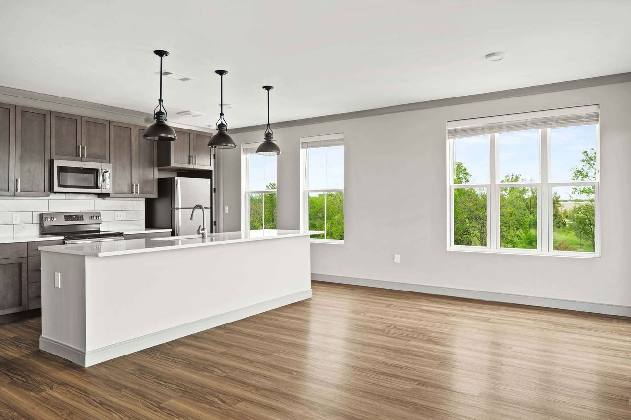 Upton Oxmoor Apartments - Photo 4 of 50