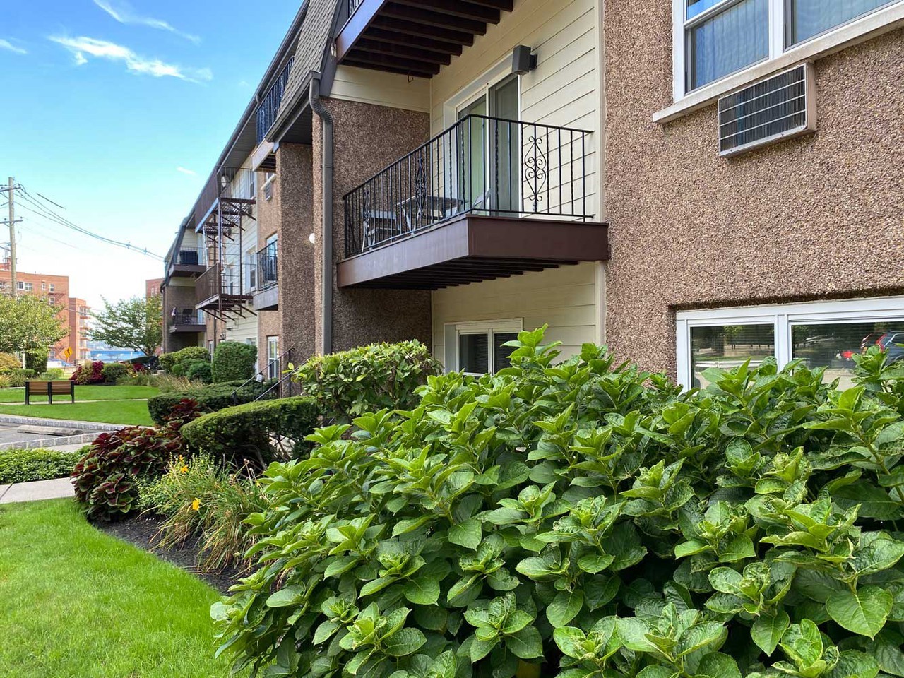 River Edge at Nyack - Photo 7 of 50