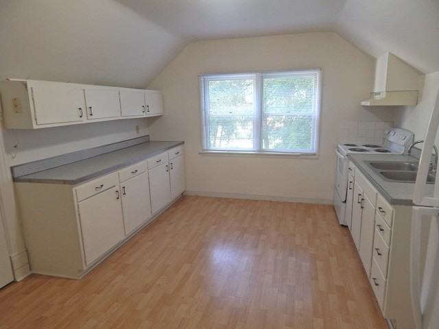 115 E Main St Uppr - Photo 2 of 9