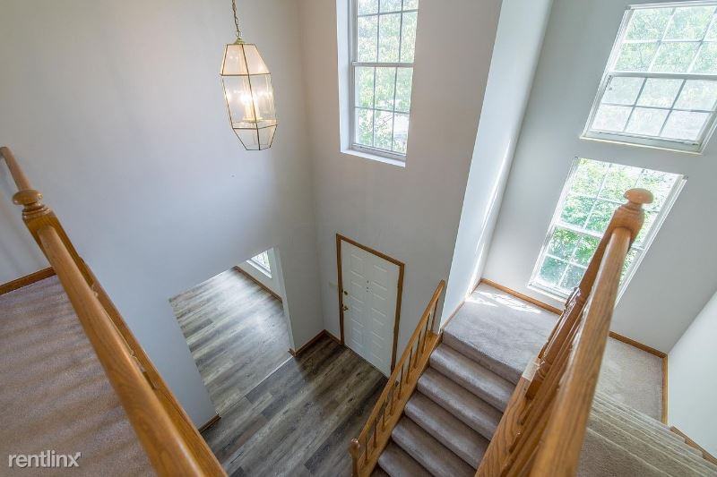 6945 Spruce Pine Dr - Photo 2 of 22