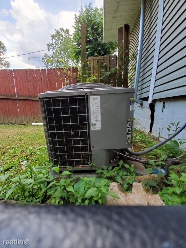 308 Page St - Photo 3 of 39