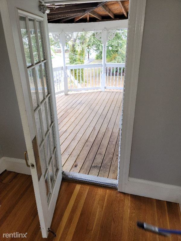 51 Washington St - Photo 3 of 8