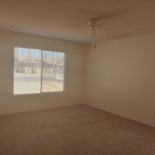 5643 W Golden Ln - Photo 2 of 16