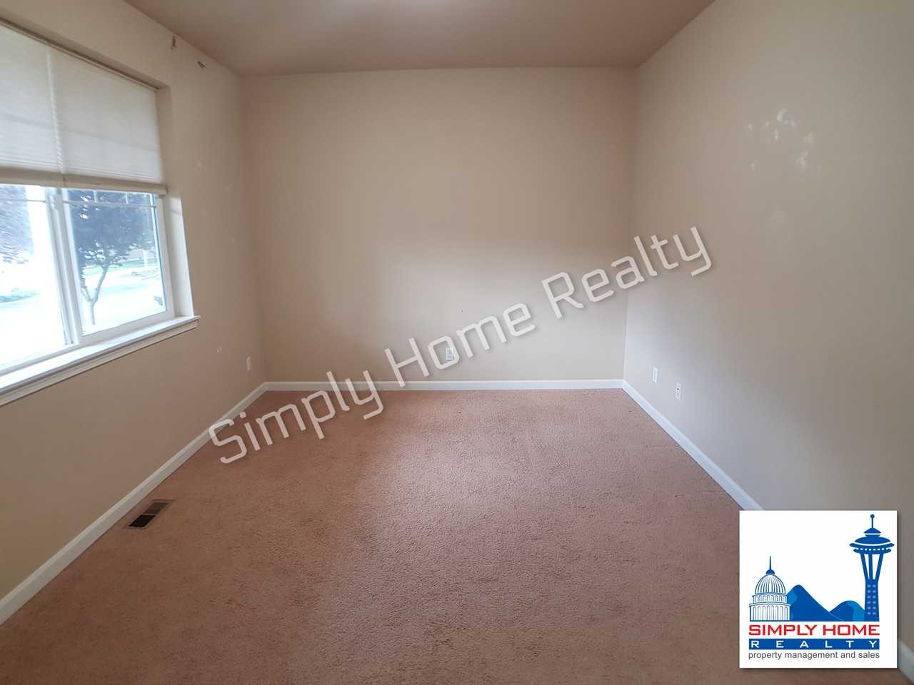 4518 Edgewater Blvd Ne - Photo 3 of 11