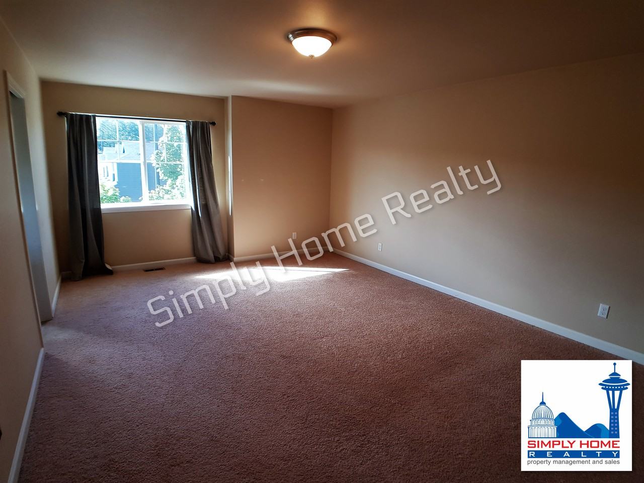 4518 Edgewater Blvd Ne - Photo 6 of 11