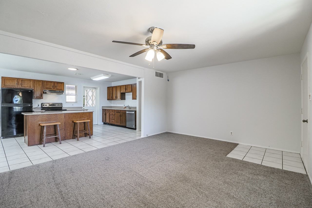 1314 N 70th St - Photo 7 of 40